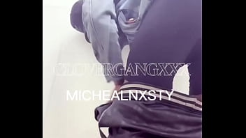 Sometimes i get side track all i was supposed to be doing was using the bathroom but yall no me full video includes ass