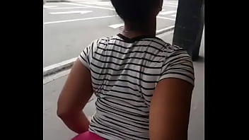 Cómo será ese culo sin ropa