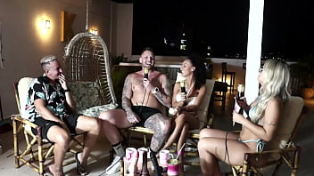 Fazia conteúdo pornô sem mostrar o rosto a família apoia menos o pai e se conheceram nos treinos - bruna e ale sheer red