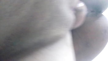 Went to help my neighbor's wife with a heavy duty while she is alone at home and ended fucking her rough without condom