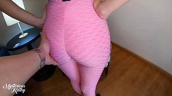Matou treino pra ir chupar boquete babado termina em jato de porra na calça legging completo no red - mysteriouskathy