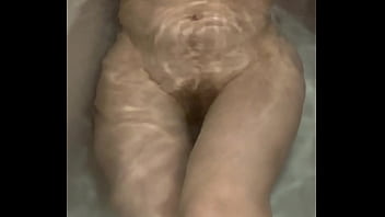 Married 38-year-old housewife with beautiful breasts takes a bath before sex then has lewd sex afterwards