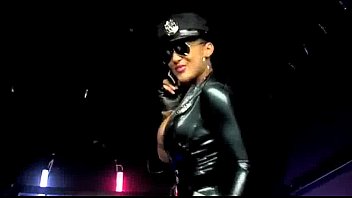 Fernanda ferrari latex cop nightshow