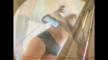 Blonde slut gets dp at mansion