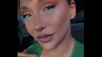 Look soon bby #trans #tgirl #loyalfans #myclub #boobs #tits #cleveage #blueyes #dress #green #makeup