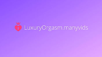 My girlfriend quickly cums in her panties after a long separation