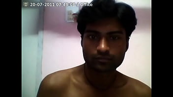 Sexy kiss agra