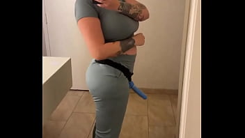 I swear if i had a dick i’d be out of control feel like i got my super hero cape on i’m goofy fuck it