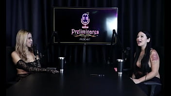 Gosta de novinho uniu os conteúdos com seus estudos pediram pra ela mostrar a buceta e o cu nunca foi para casa de swing e tem uma pessoa especial - luuh barbosa sheer red