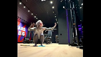 Challenge accepted the friend you send this video who can do the split goes to the gym is invited to participate in the