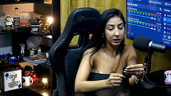 Ruan foi ver se a renatinha mello estava sem calcinha que deliciosa rolou muita química nesse episodio - podcast pápum no barraco