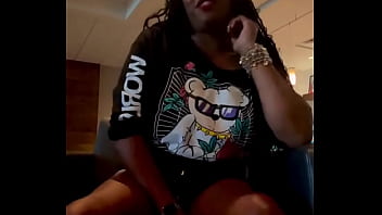 I’m every man’s favorite kandi bar #blacktrans #ebonytrans #blacktgirls #prettytrans #beautitultrans #sexytrans #natu