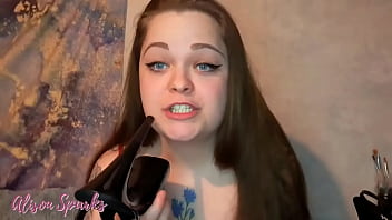 New video alert here's one for all the high heel worship lovers watch me suck on and lick these dirty high heel