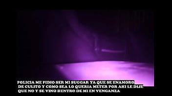 Policia maduro me ofrece ser mi sugar a cambio de tirar y quiso romper el anito no le deje y se vino dentro de mi