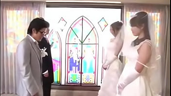 Japanses milf fucking while the marriage