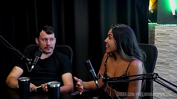 Melhores momentos da casal kaliente no preliminares podcast com bia hot - parte 1 watch sheer red