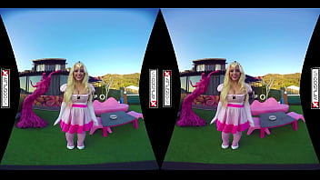 Super mario xxx cosplay featuring princess getting her tight wet pussy smashed hard in virtual reality