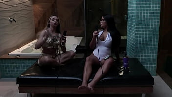 Como começou sua jornada no pornô virou meme com o inha se conheceram no banheiro e gostou de ter o umbigo lambido - bianca demarchi sheer red