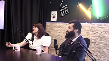 Colocou o braço na buceta safadeza da lady snow e lord kenobi no swing cast com tifany rocha - watch sheer red