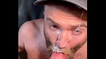 60 second double load drop watch him empty his balls twice in 60 seconds grunting like an animal each time he do