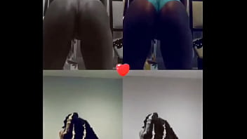 Listen to lolla ass clap