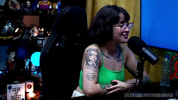 Oque você faria se a martina oliveira estivesse peladinha assim para você - podcast pápum no barraco