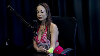 Comentou sobre a geração de criadores de conteúdos adora provocar gosta de ir em casa de swing e a gravação ruim - belinha baracho watch sheer red