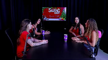 Nunca se divertiu com dois homens nunca tinha pensado em criar conteúdo com transsexual mas tem muita sensibilidade nos pés e gosta do soca fofo - bruninha a surfistinha watch sheer red