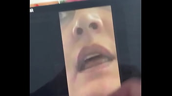 picture how pines and pussy they kiss