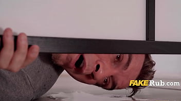 xxx caught mommy afton changing