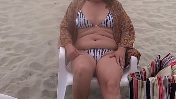 celebes videos up skit on the beach no panty camera hidden