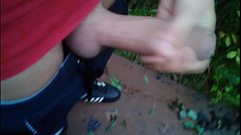 public wanking out dor