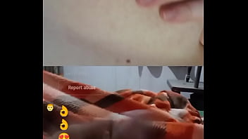 wet_blk_women_showing_pussy