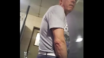 spy toilet daddy chubold