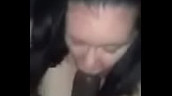 white girl with no teeth sucking bbc