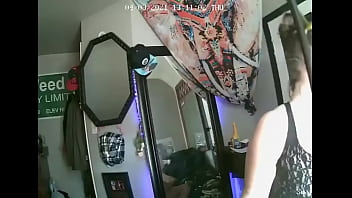 thick white girl riding the shit out of the dick