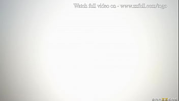 blonde short plump woman porn