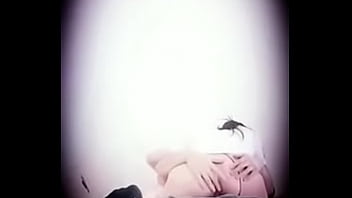 espiando a mi vecina mexicana cogiendo con su amante