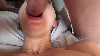 hillybilly cums in her pussy