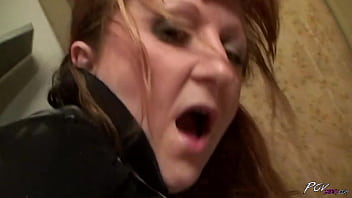 sexclip girl piss on guy while he fist her in hotell bathroom