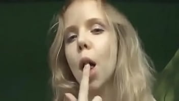 angie cutie porch swing video
