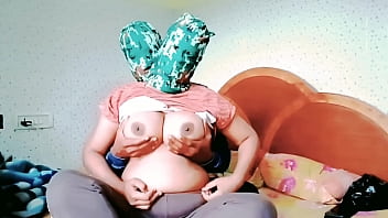 sleeping aunty ka sath sexy mobi