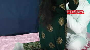 flashing my pussy to strangers