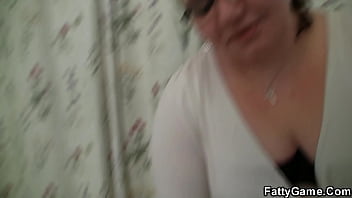 chubby fat ssbbw pussy fingering squirt