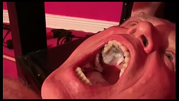 sexcy old man&girl hot bobs videos