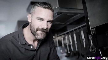 valentina nappi belly down