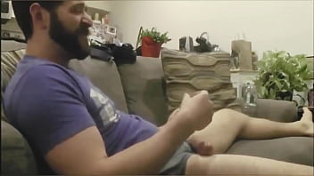 spread eagle pussy solo