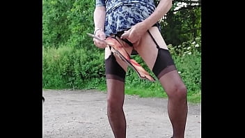 mature cd wanks in dress and stockings