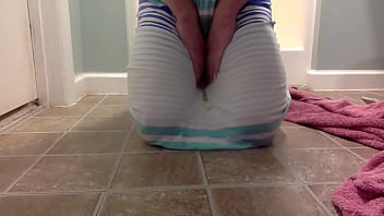 panty_pee_and_poop_video