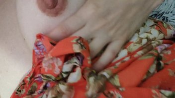 video fuck pregnant mom horny